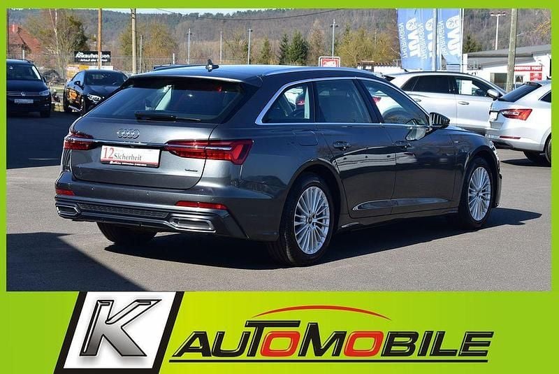 Gebraucht Audi A6 S-Line 299 PS (219 kW) 2023 Grau Kombi