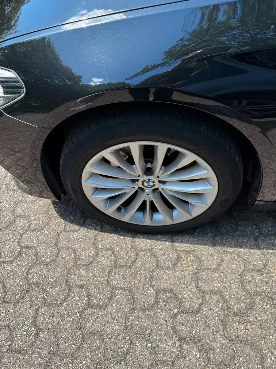 Gebraucht BMW 520 190 PS (139 kW) 2017 Schwarz Kombi