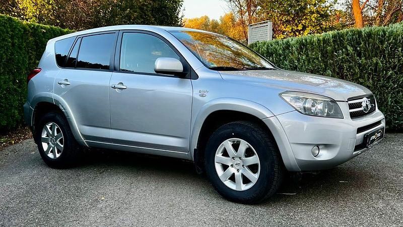 Gebraucht Toyota RAV4 Executive 177 PS (130 kW) 2006 Silber SUV