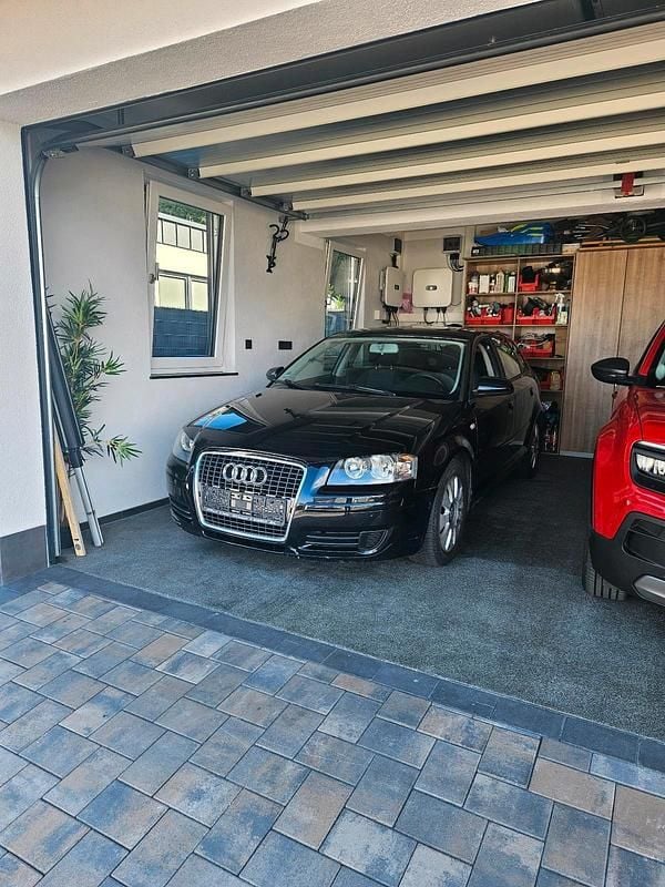 Schwarz Gebraucht 2007 Audi A3 Sportback Limousine | 2.650 € (Guter Preis) - Bild 1/4