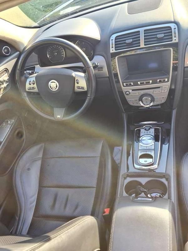 Gebraucht Jaguar XKR 510 PS (375 kW) 2011 Cabrio