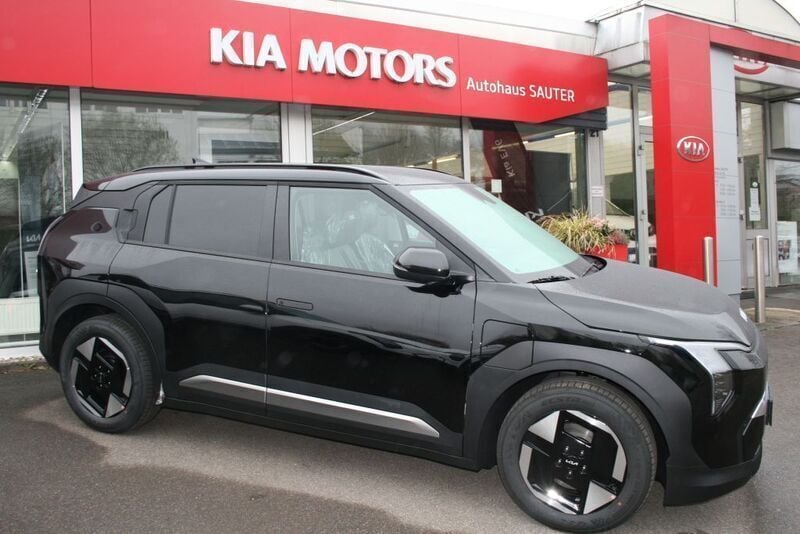Auroraschwarz metallic Gebraucht 2025 Kia EV3 4 SUV | 40.990 € (Guter Preis) - Bild 1/4
