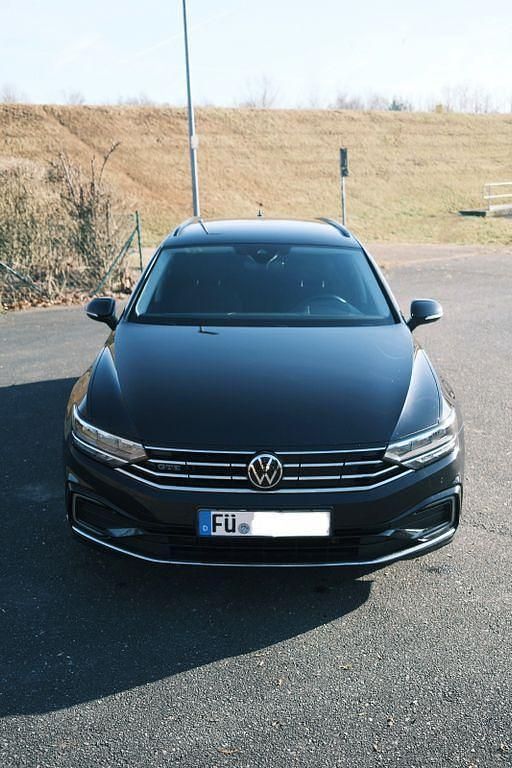 Gebraucht VW Passat GTE 218 PS (160 kW) 2021 Schwarz Kombi
