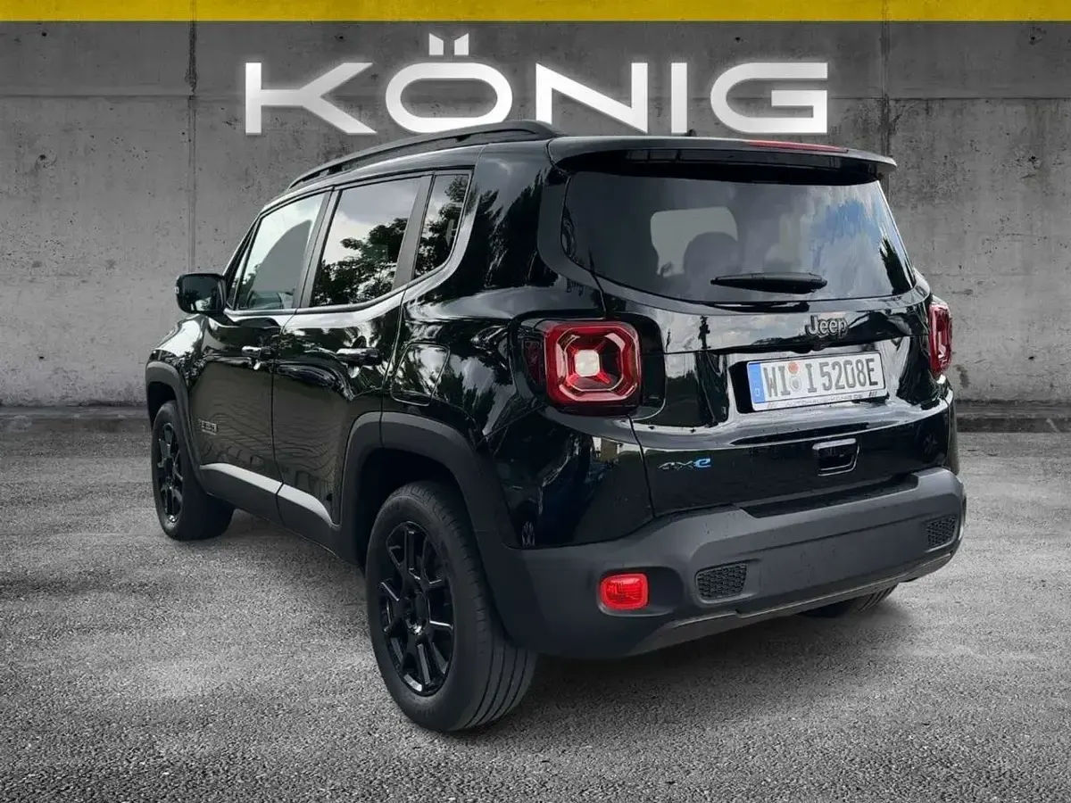 Gebraucht Jeep Renegade 241 PS (177 kW) 2022 Solid black SUV