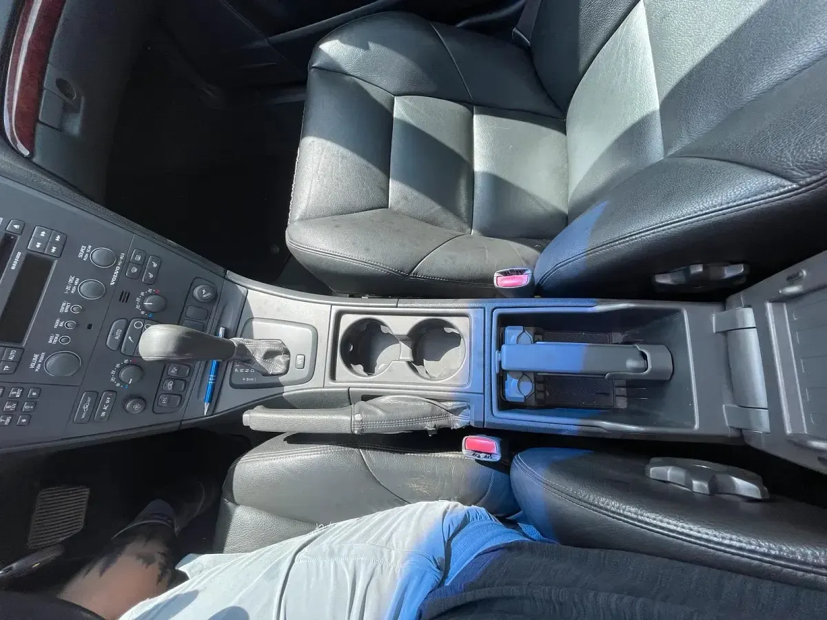 Gebraucht Volvo V70 250 PS (183 kW) 2000 Silber Kombi