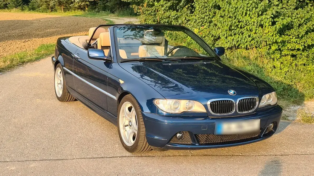 Używany BMW 330 231 KM (169 kW) 2003 Niebieski Kabriolet