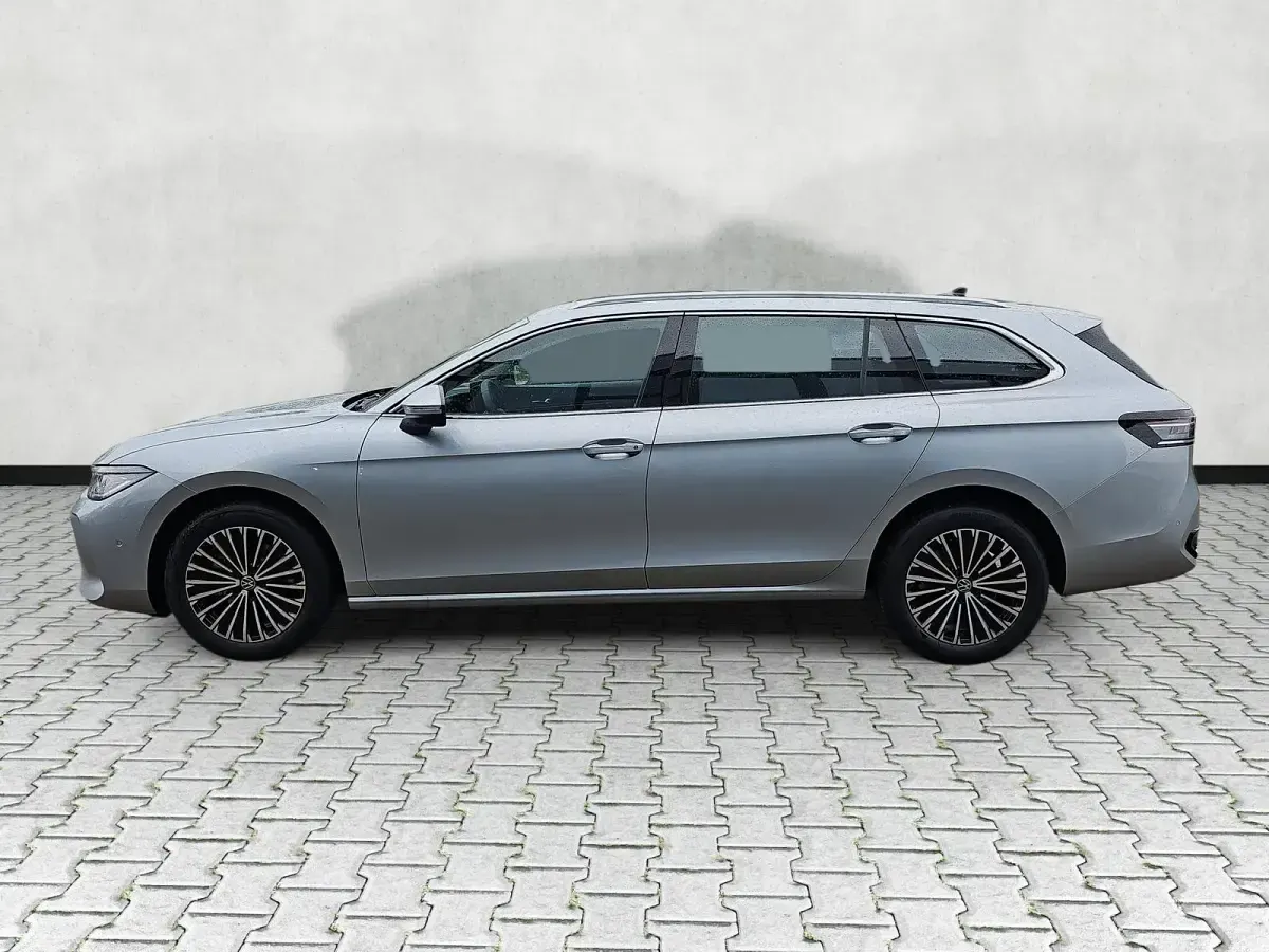 Neu VW Passat Elegance 150 PS (110 kW) 2026 Oyster silver metallic Kombi