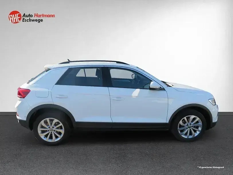 Gebraucht VW T-Roc Life 150 PS (110 kW) 2022 Pure white SUV
