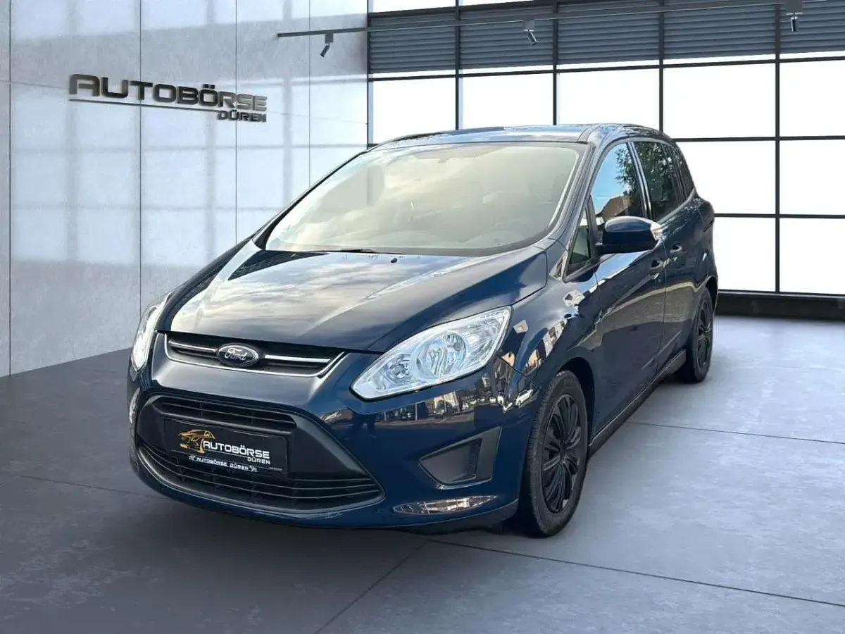 Używany Ford Grand C-Max 101 KM (74 kW) 2015 Niebieski Minivan