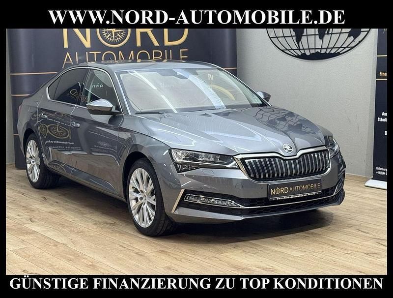 Gebraucht Skoda Superb Style 218 PS (160 kW) 2022 Graphitegrau metallic (metallic) Limousine