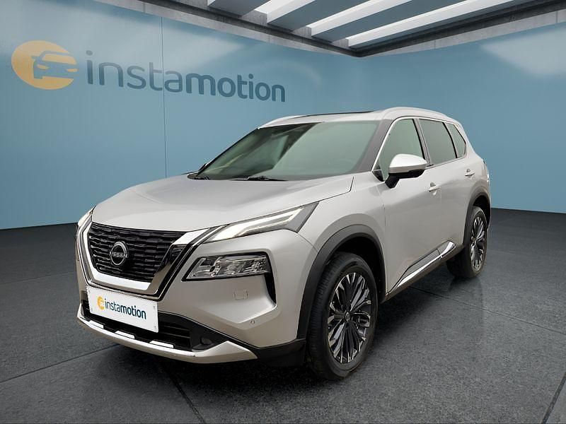 Silber Neu 2025 Nissan X-Trail Tekna SUV | 40.599 € - Bild 1/4