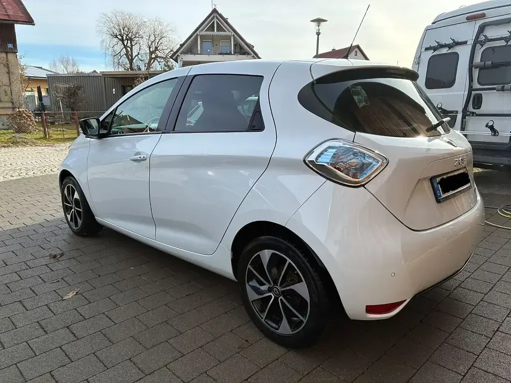 Gebraucht Renault Zoe 67 kW (92 PS) 2018 Weiß Kleinwagen