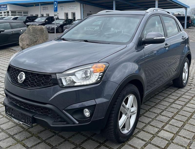 Gebraucht Ssangyong (KGM) Korando 150 PS (110 kW) 2015 Grau SUV