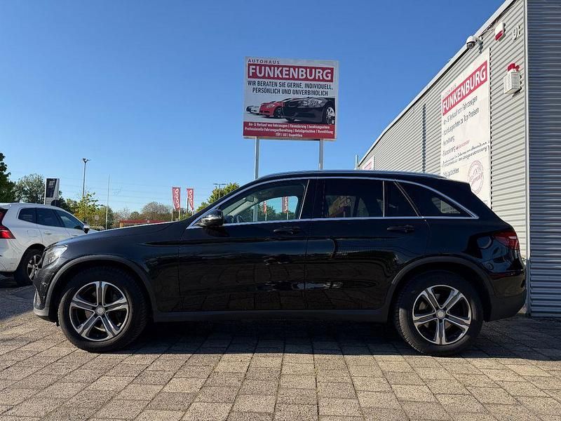 Gebraucht Mercedes GLC220 170 PS (125 kW) 2016 Schwarz SUV