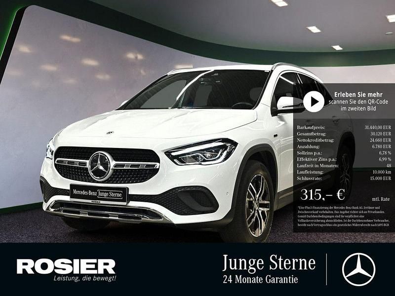 Weiß Gebraucht 2021 Mercedes GLA250 Progressive SUV | 31.440 € (Guter Preis) - Bild 1/4