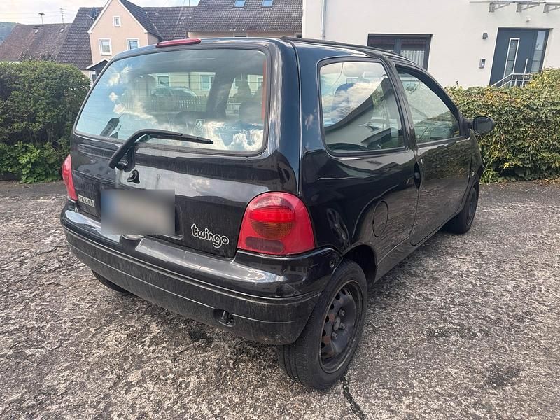 Second-hand Renault Twingo 75 CP (55 kW) 2004 Negru Hatchback
