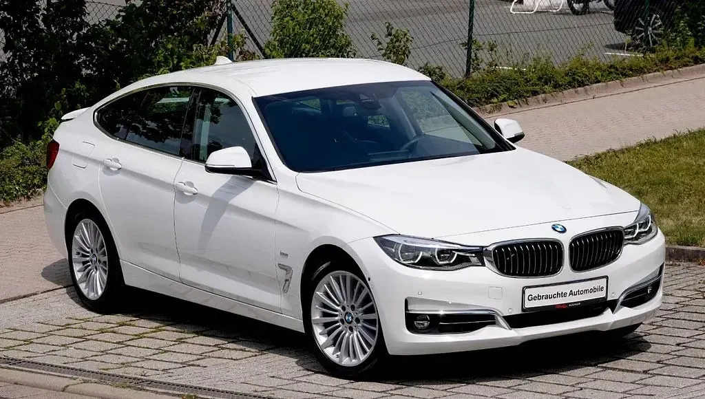 Gebraucht BMW 320 Gran Turismo Luxury Line 190 PS (139 kW) 2016 Weiß Coupé