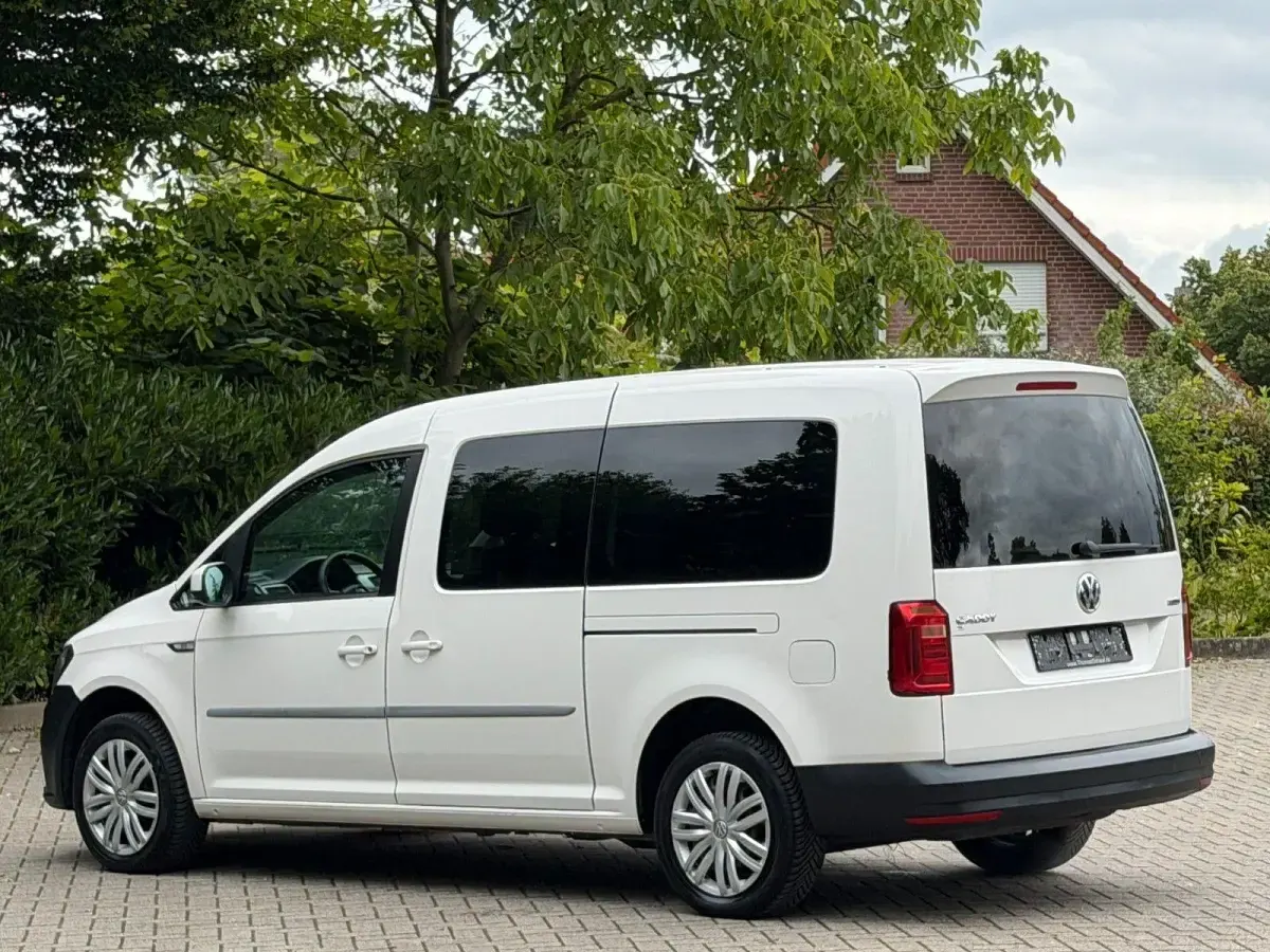 Gebraucht VW Caddy Maxi 110 PS (80 kW) 2018 Weiß Van / Kleinbus