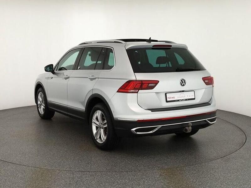 Gebraucht VW Tiguan Elegance 150 PS (110 kW) 2021 Silber SUV