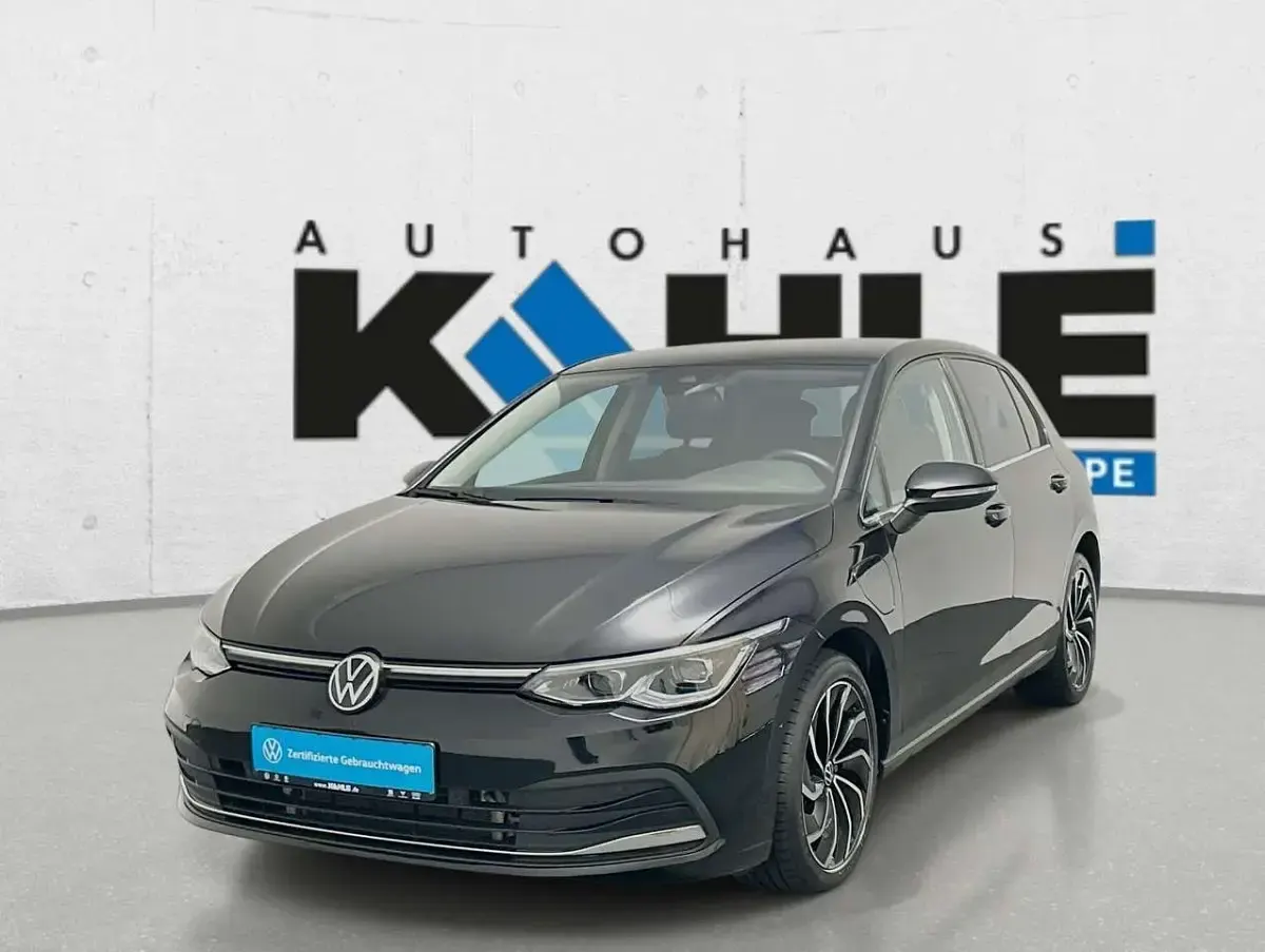 Brugt VW Golf VIII Style 150 HK (110 kW) 2022 Sort Sedan