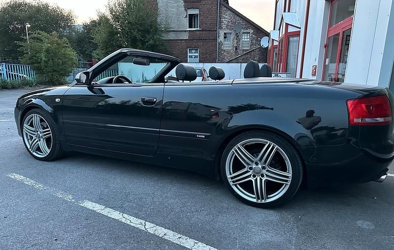 Gebraucht Audi A4 Cabriolet Basis 163 PS (119 kW) 2007 Schwarz Cabrio