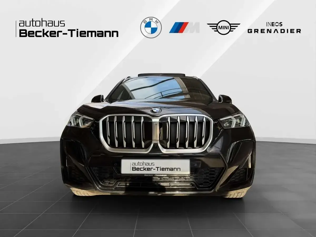 Gebraucht BMW X1 M Sport 197 PS (144 kW) 2022 Saphirschwarz SUV