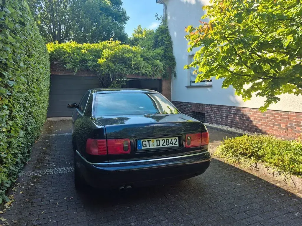 Gebraucht Audi A8 310 PS (228 kW) 2002 Blau Limousine
