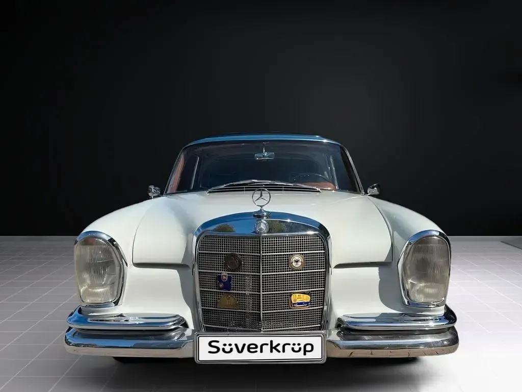 Gebraucht Mercedes 250 SE 150 PS (110 kW) 1966 Weiß Coupé