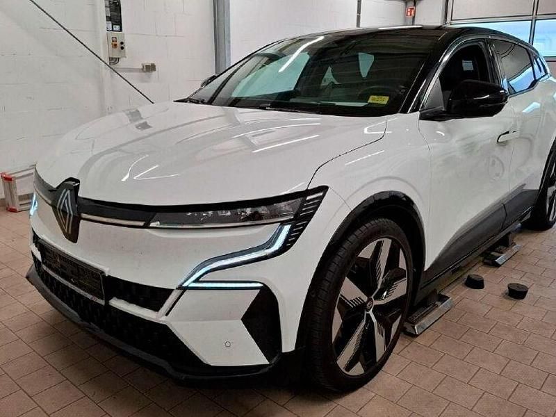 Weiss Gebraucht 2023 Renault Mégane Limousine | 29.990 € - Bild 1/3