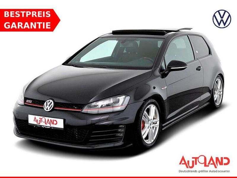 Schwarz Gebraucht 2015 VW Golf VII GTI Limousine | 16.890 € (Fairer Preis) - Bild 1/4
