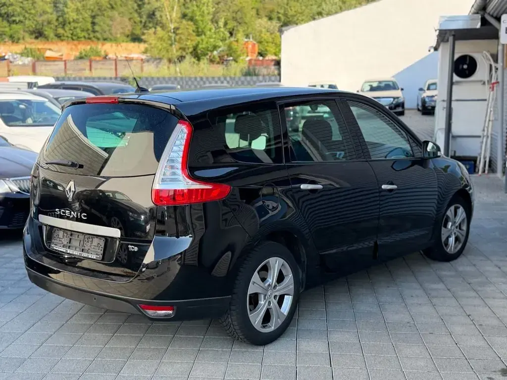 Gebraucht Renault Scénic III Dynamique 131 PS (96 kW) 2011 Schwarz Van / Kleinbus