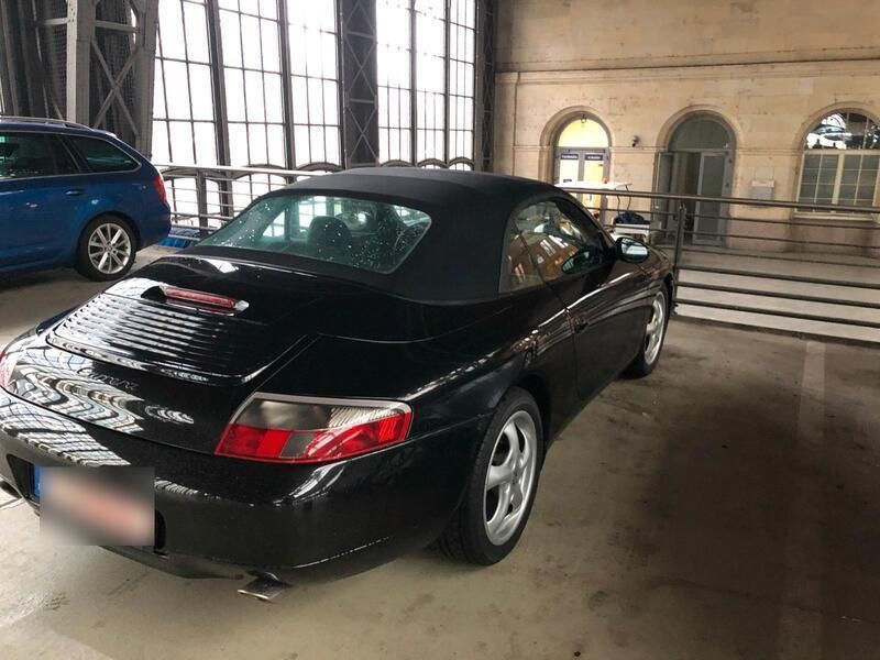 Schwarz Gebraucht 2001 Porsche 996 Cabrio | 39.000 € - Bild 1/4