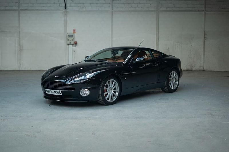 Schwarz Gebraucht 2006 Aston Martin Vanquish | 89.900 € - Bild 1/4