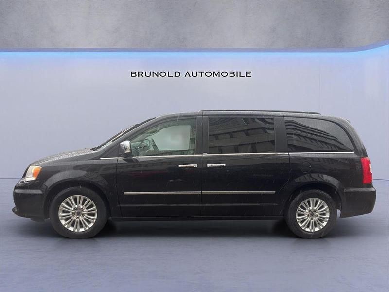 Gebraucht Lancia Voyager 178 PS (130 kW) 2013 Schwarz Van / Kleinbus