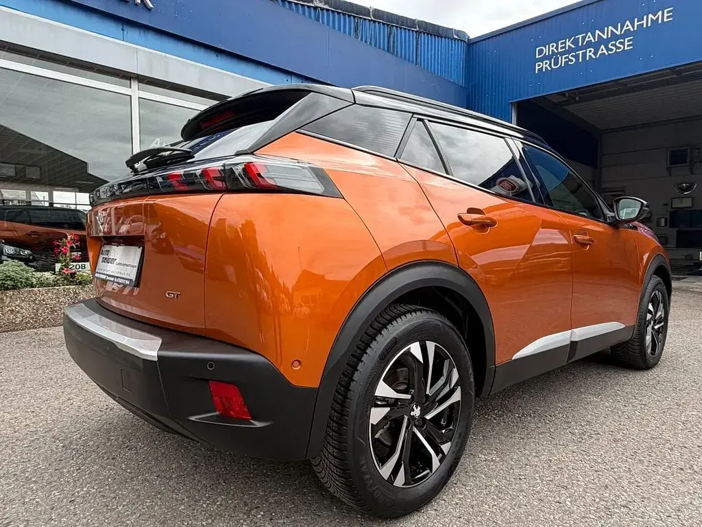 Gebraucht Peugeot e-2008 GTi 100 kW (136 PS) 2022 Orange SUV