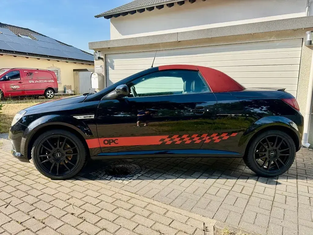 Gebraucht Opel Tigra OPC 125 PS (91 kW) 2008 Schwarz Cabrio