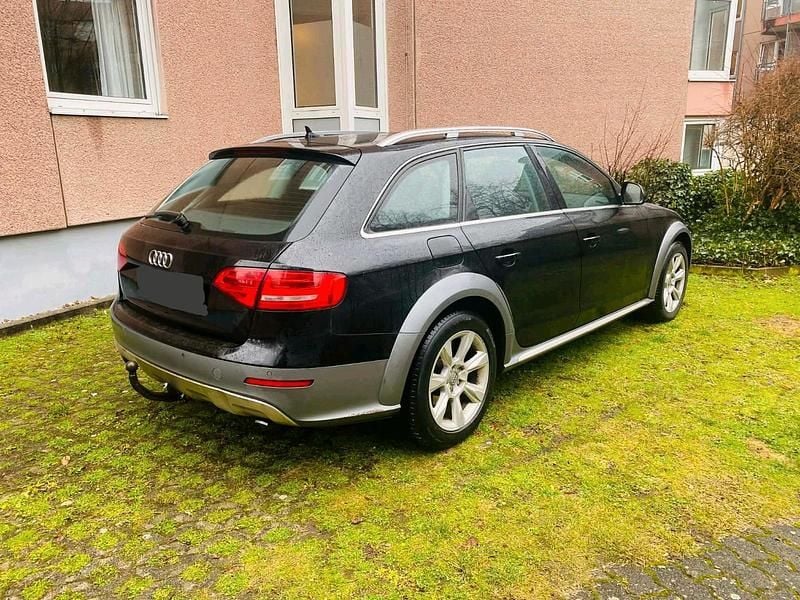 Gebraucht Audi A4 Allroad 177 PS (130 kW) 2011 Schwarz Kombi