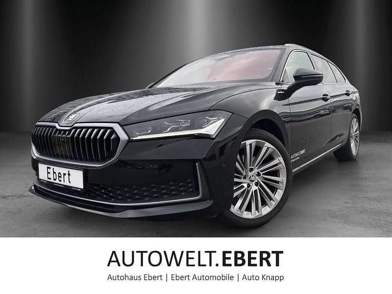 Schwarz Gebraucht 2024 Skoda Superb LAURIN & KLEMENT Kombi | 44.980 € - Bild 1/4