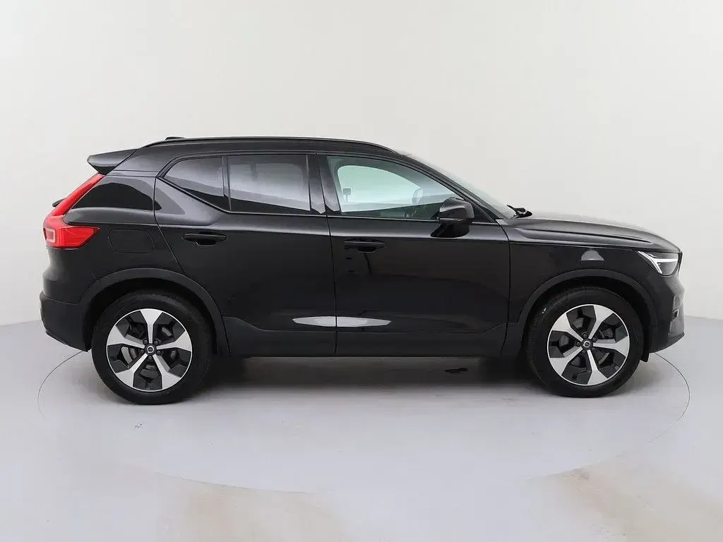 Gebraucht Volvo XC40 Ultra 163 PS (119 kW) 2025 Schwarz SUV