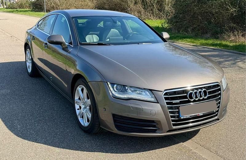 Gebraucht Audi A7 Sportback 245 PS (180 kW) 2012 Grau Kleinwagen