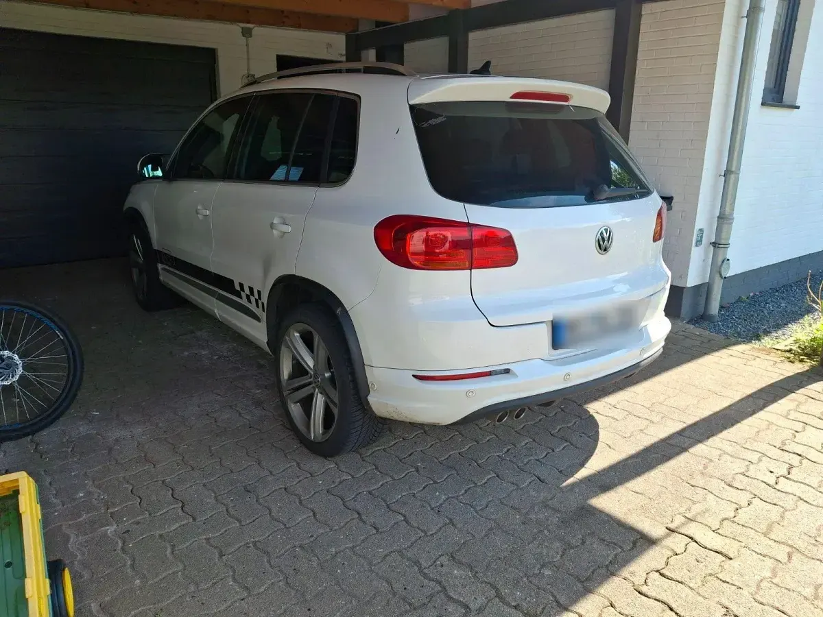 Gebraucht VW Tiguan Sportline 177 PS (130 kW) 2013 Weiß SUV