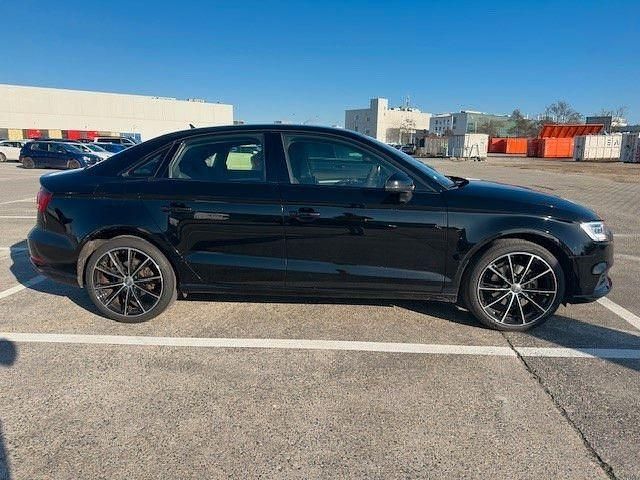 Gebraucht Audi A3 150 PS (110 kW) 2020 Schwarz Limousine