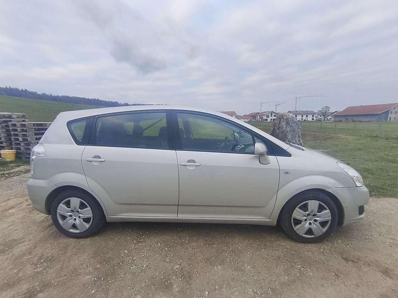 Gebraucht Toyota Corolla Verso Sol 136 PS (100 kW) 2008 Grau Van / Kleinbus