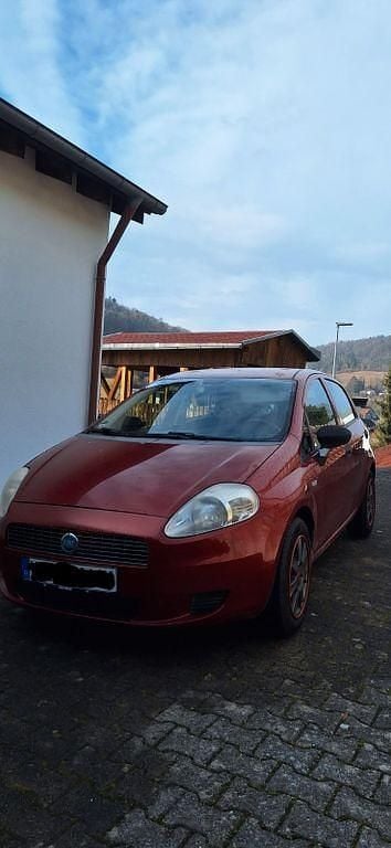 Gebraucht Fiat Punto 77 PS (56 kW) 2006 Rot Limousine