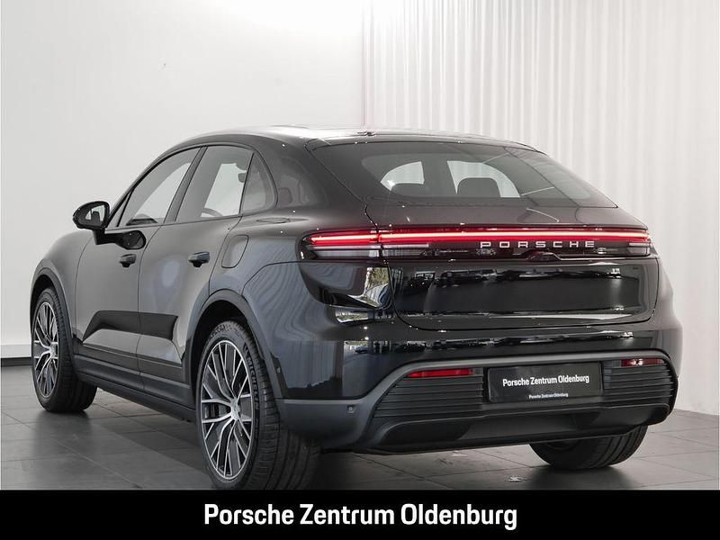 Gebraucht Porsche Macan 264 kW (360 PS) 2026 Schwarz SUV