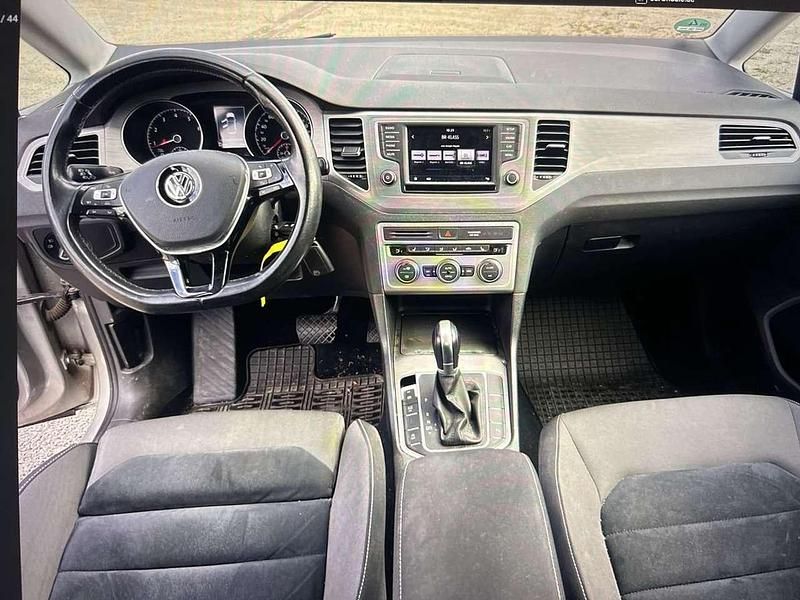 Grau Gebraucht 2016 VW Golf VII Kombi | 14.200 € (Fairer Preis) - Bild 1/4