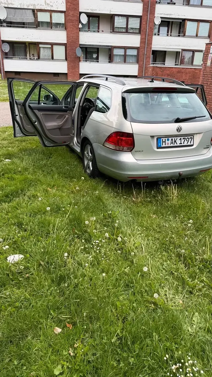 Brugt VW Golf VI 105 HK (77 kW) 2011 Sølv Hatchback