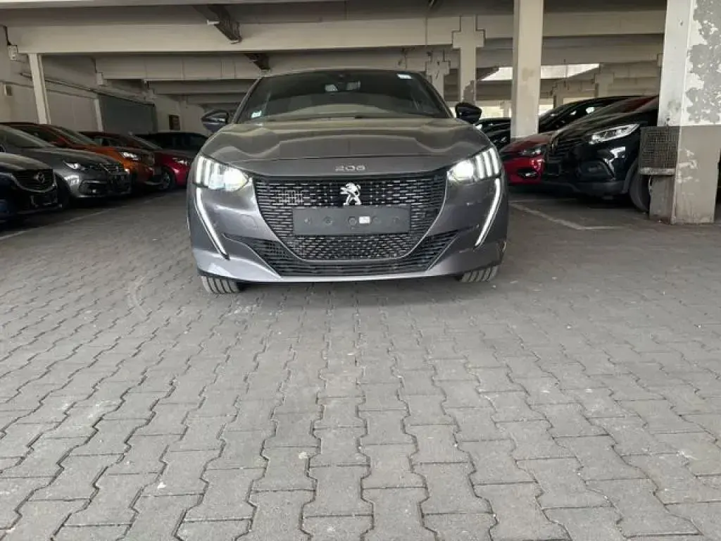 Gebraucht Peugeot 208 GT 101 PS (74 kW) 2023 Platiniumgrau (metallic) Kleinwagen