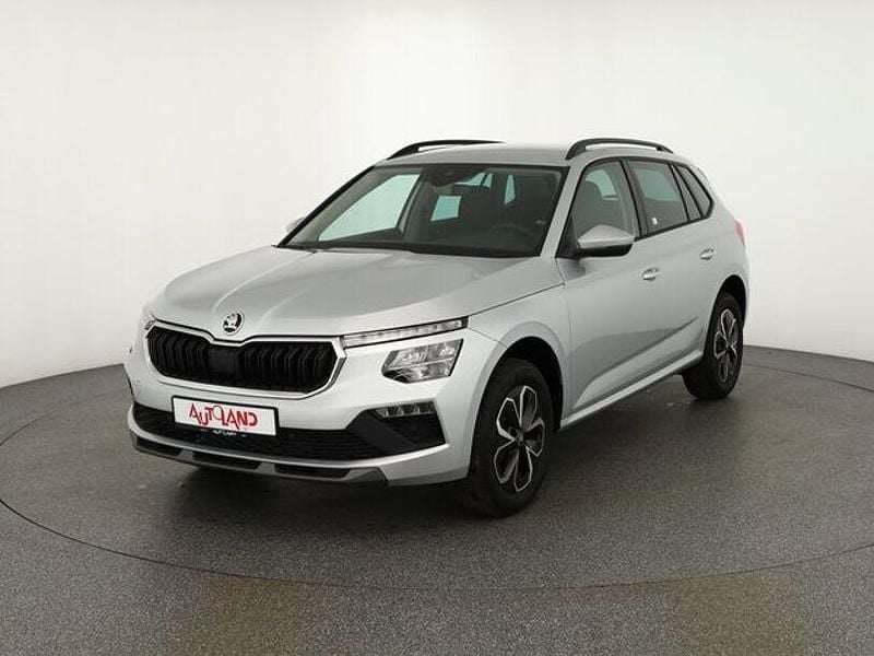 Neu Skoda Kamiq 116 PS (85 kW) 2025 Silber SUV
