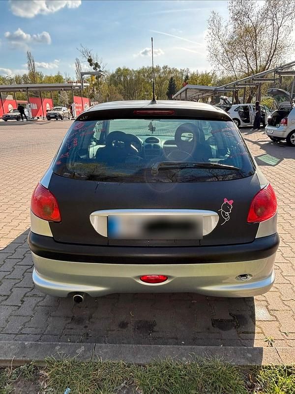 Używany Peugeot 206 88 KM (64 kW) 2006 Szary Hatchback